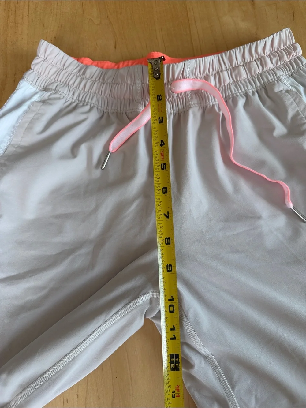 lululemon athletica Light Gray Jogger Pants with Pink Drawstring